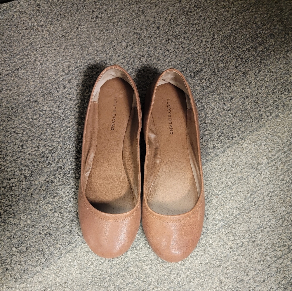Leather ballet flats
